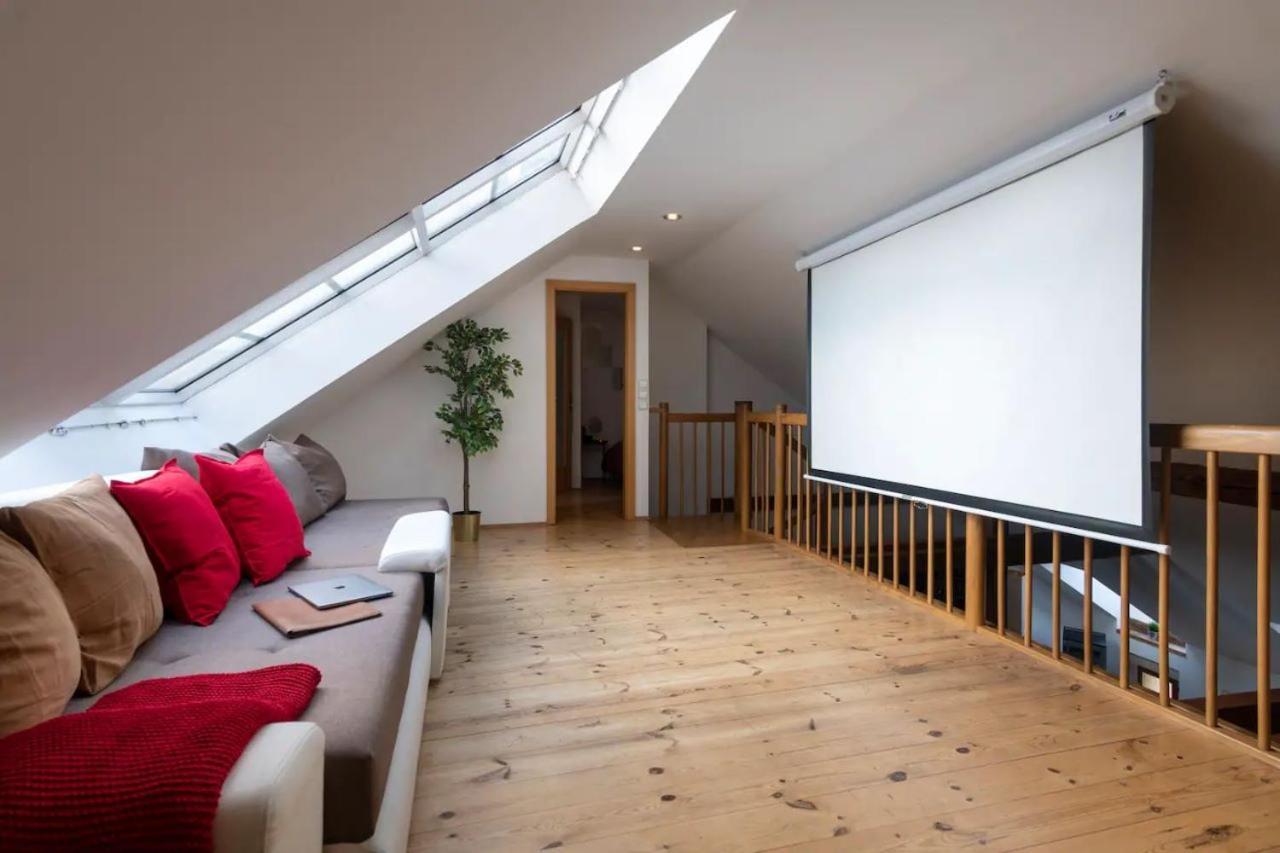 Daire 5bd Duplex - Billiard - Cinema - *